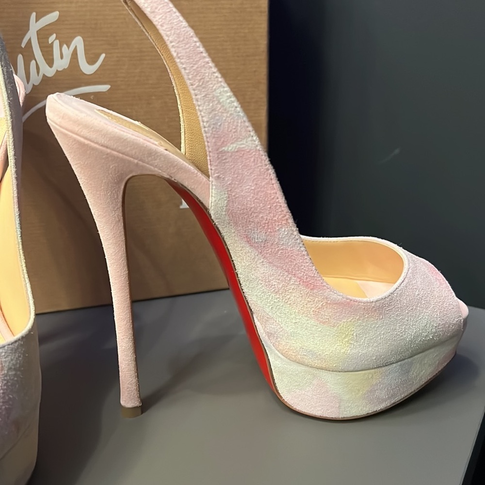 Christian Louboutin heels - Picture 3 of 12